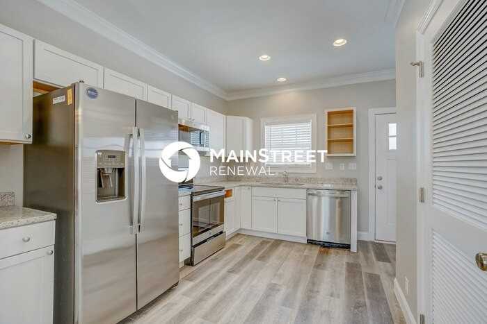 3145 4th Ave S - Photo 6 of 17