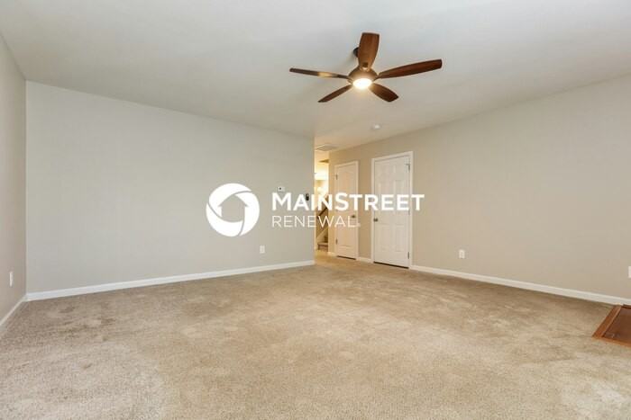 6412 Flanking Ln - Photo 5 of 17