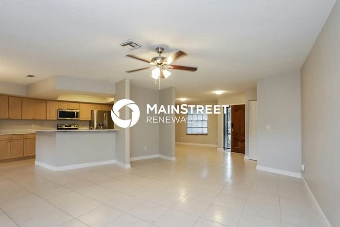 24100 Turtlerock Ct - Photo 3 of 16