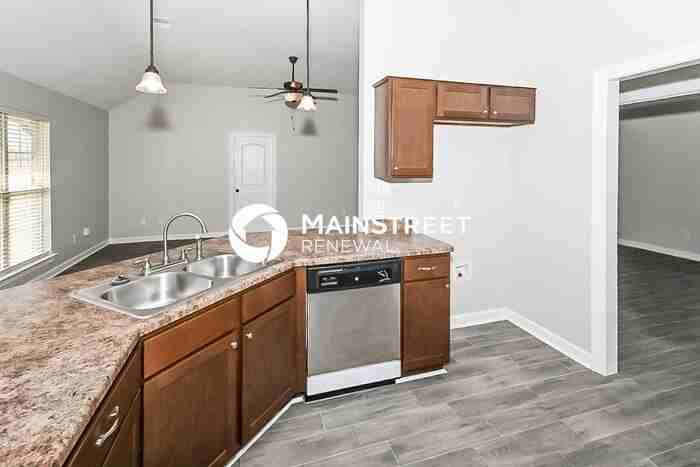 8770 Smith Ranch Dr - Photo 7 of 16