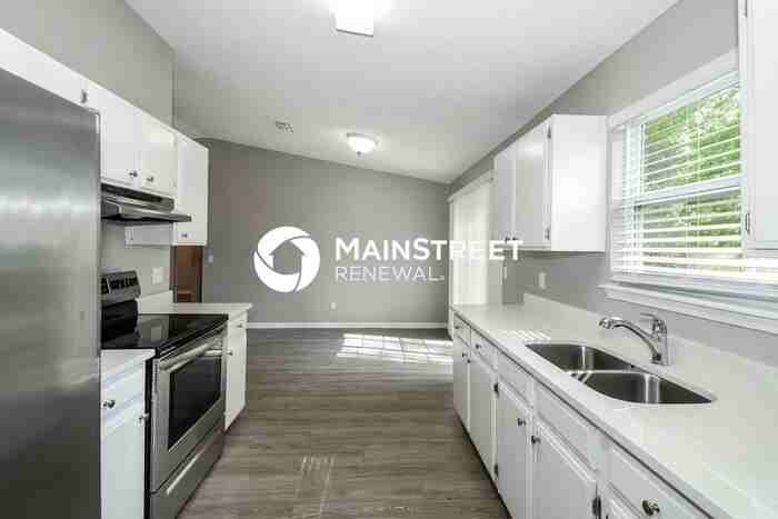 2419 Winterwood Cir E - Photo 6 of 16