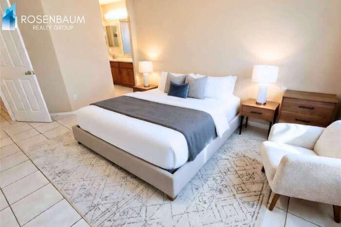 10326 W Missouri Ave - Photo 4 of 5