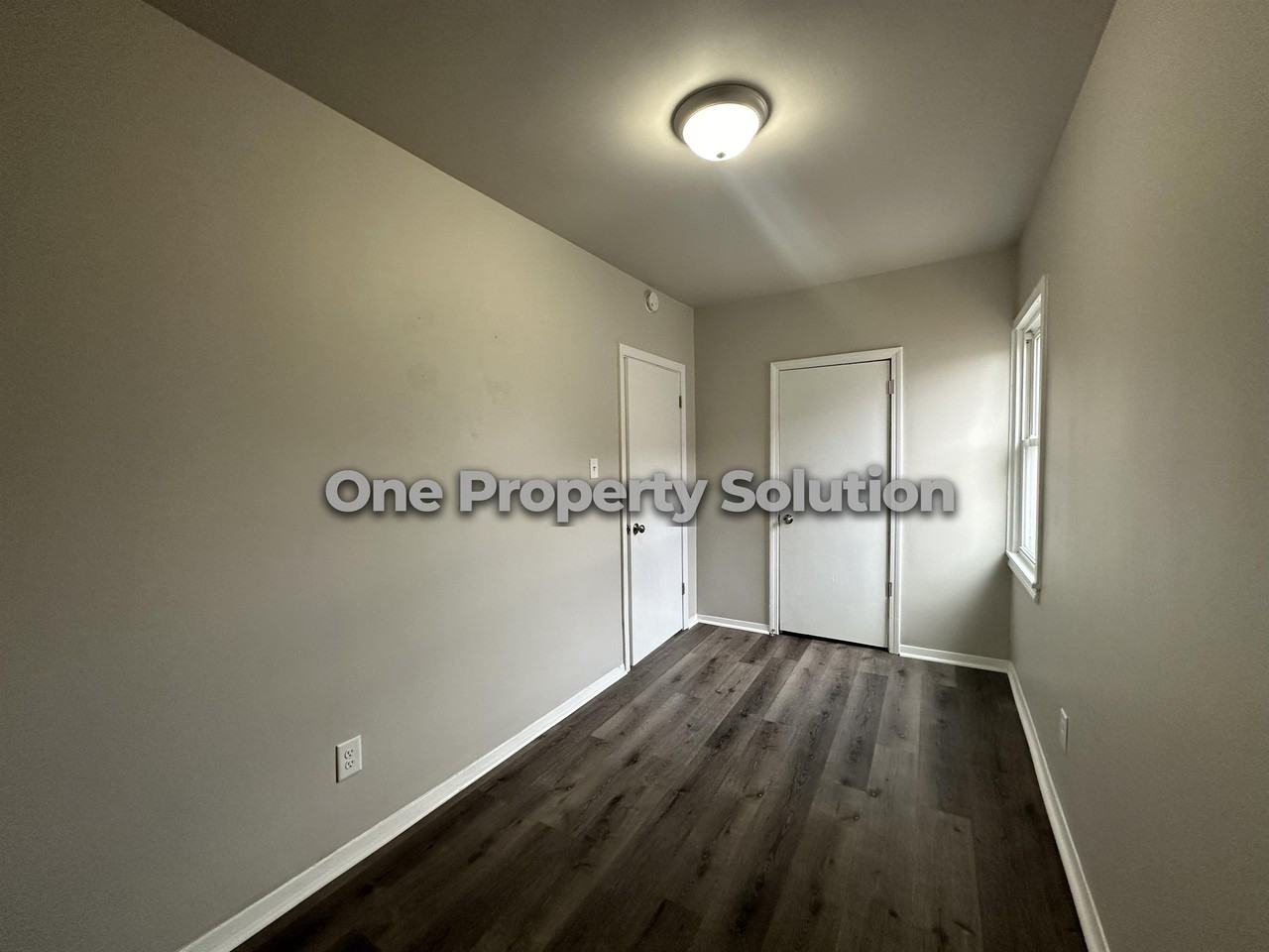 4241 Dearborn Avenue Apt B - Photo 5 of 11