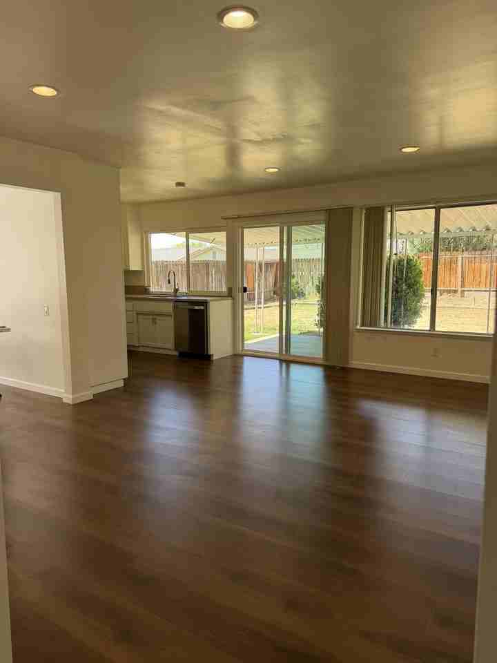 44215 Hanstead Ave #1 - Photo 4 of 15