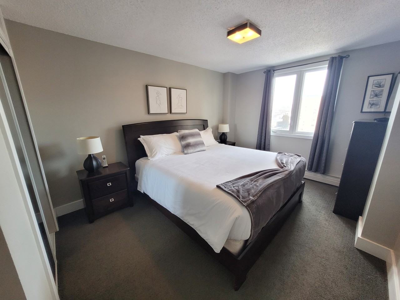 320 5th Avenue North - Photo 7 of 13