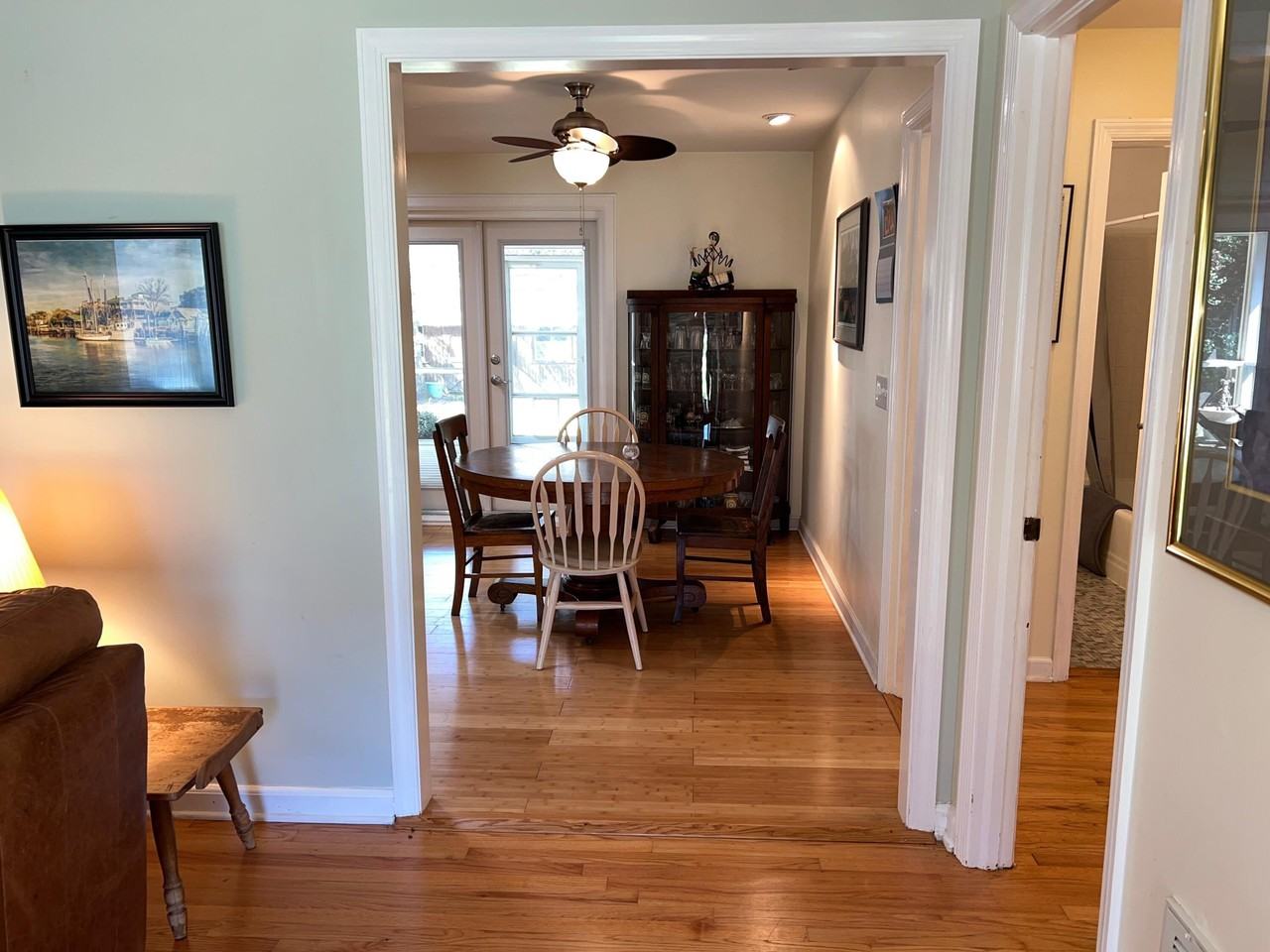 727 Banks Ter Se - Photo 5 of 29