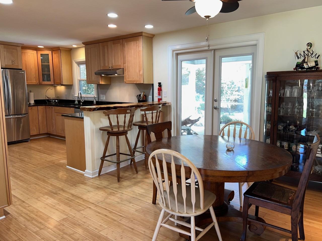 727 Banks Ter Se - Photo 6 of 29