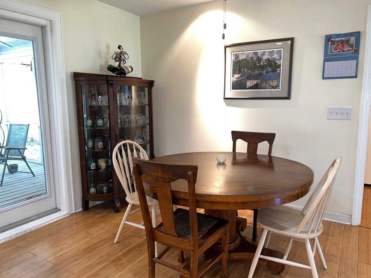 727 Banks Ter Se - Photo 7 of 29