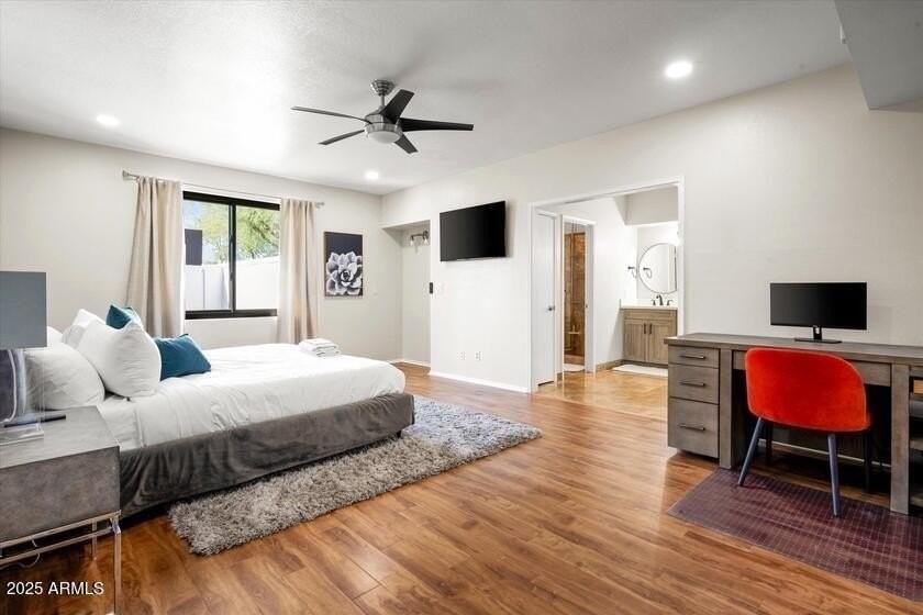 6547 E Voltaire Ave - Photo 4 of 40