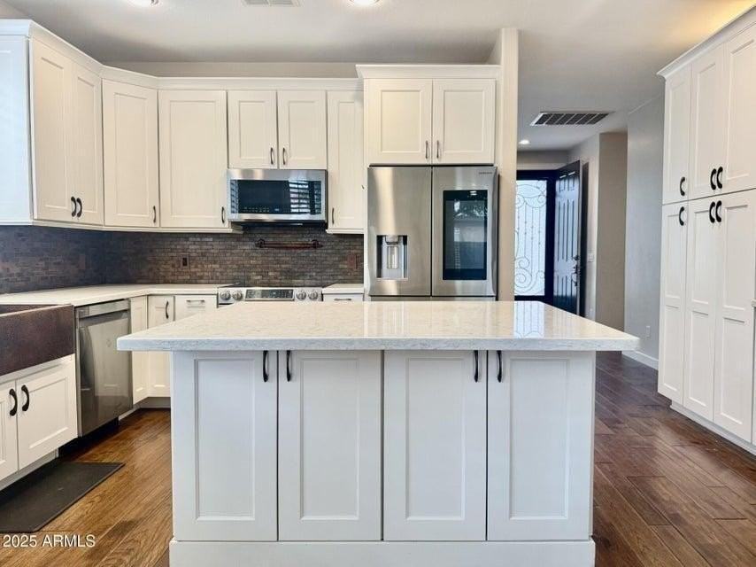 191 W Beechnut Pl - Photo 3 of 22