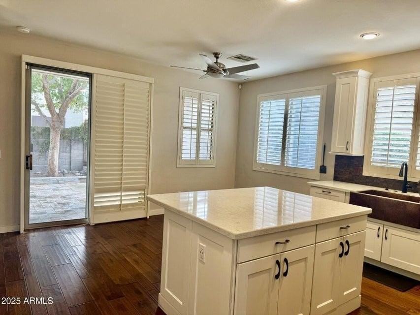 191 W Beechnut Pl - Photo 6 of 22