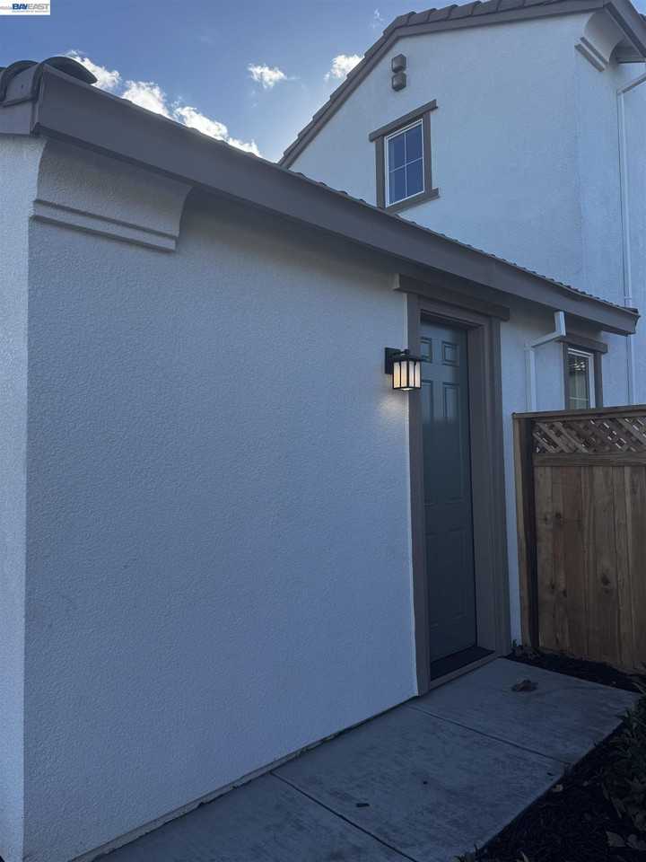 1967 S Lazuli St - Photo 4 of 14