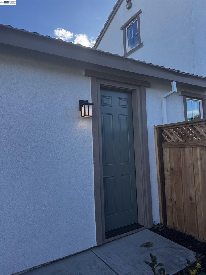 1967 S Lazuli St - Photo 5 of 14