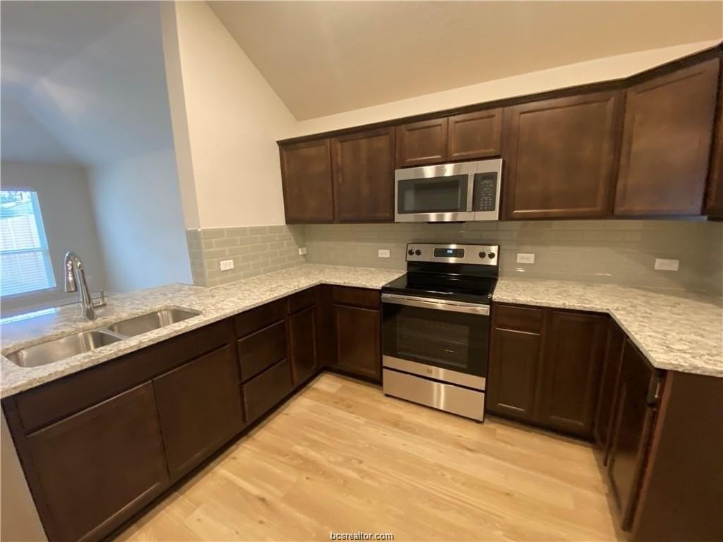 3721 Mckenzie St - Photo 7 of 24