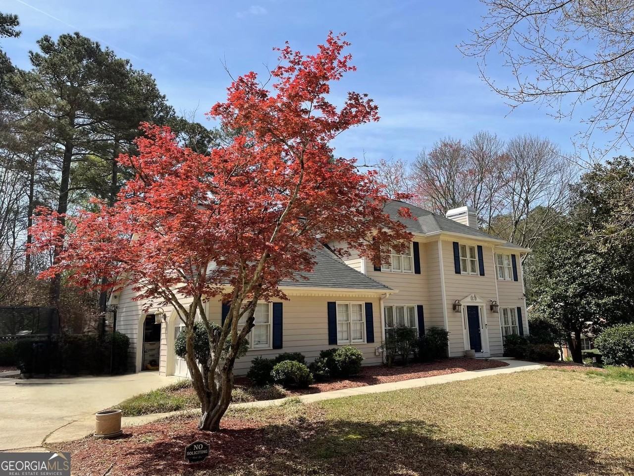 180 Sycamore Bnd - Photo 2 of 32