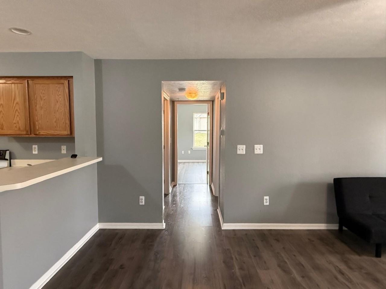 1401 Millbrook Trl - Photo 3 of 23