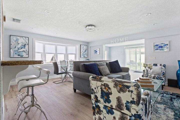 10044 Dasheen Avenue - Photo 7 of 7