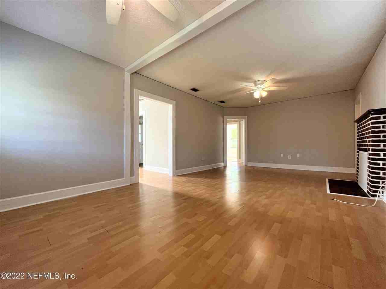 5324 Fremont St - Photo 4 of 25