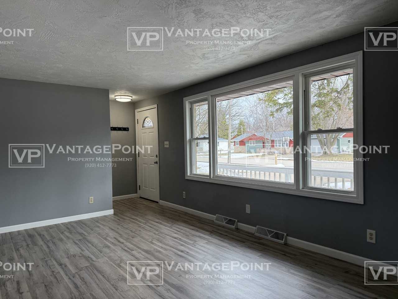 1332 Fatima St #1 - Photo 3 of 25