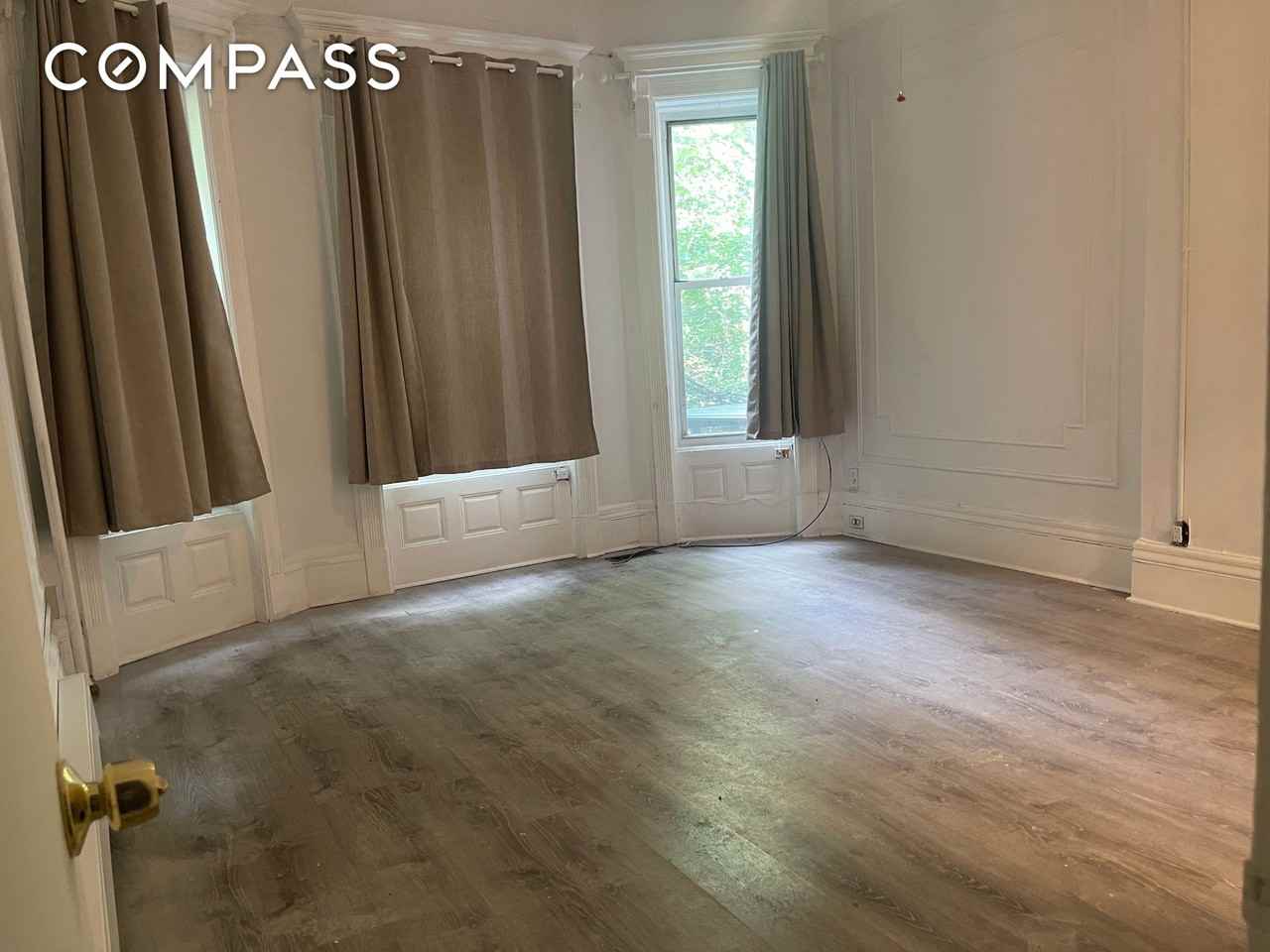 611 W 145th St #1R - Photo 2 of 8