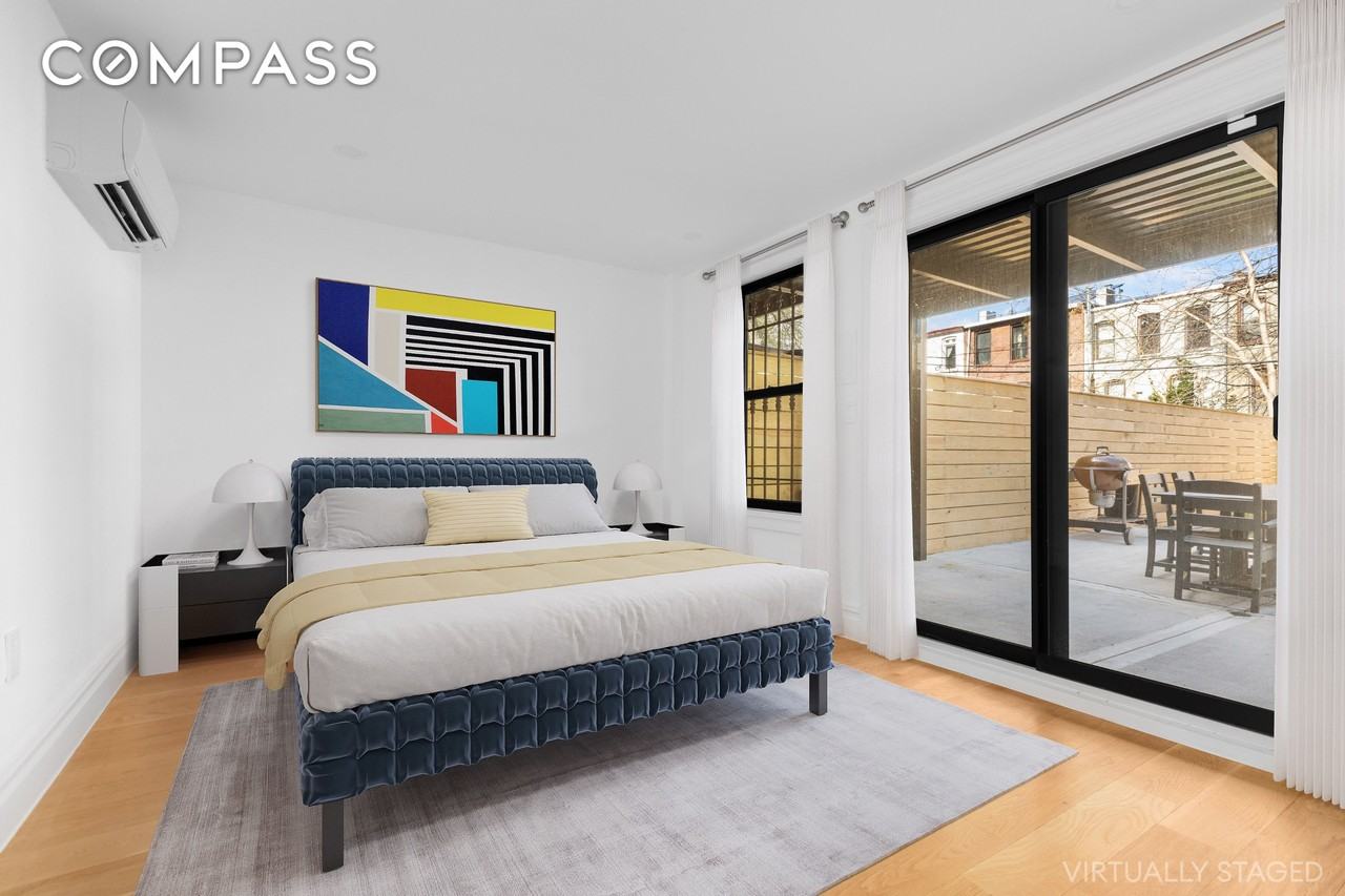 527 Quincy St #1 - Photo 4 of 8