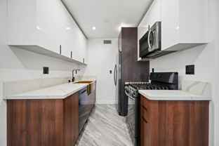 230 South Carondelet Street #1 - Photo 1 of 1