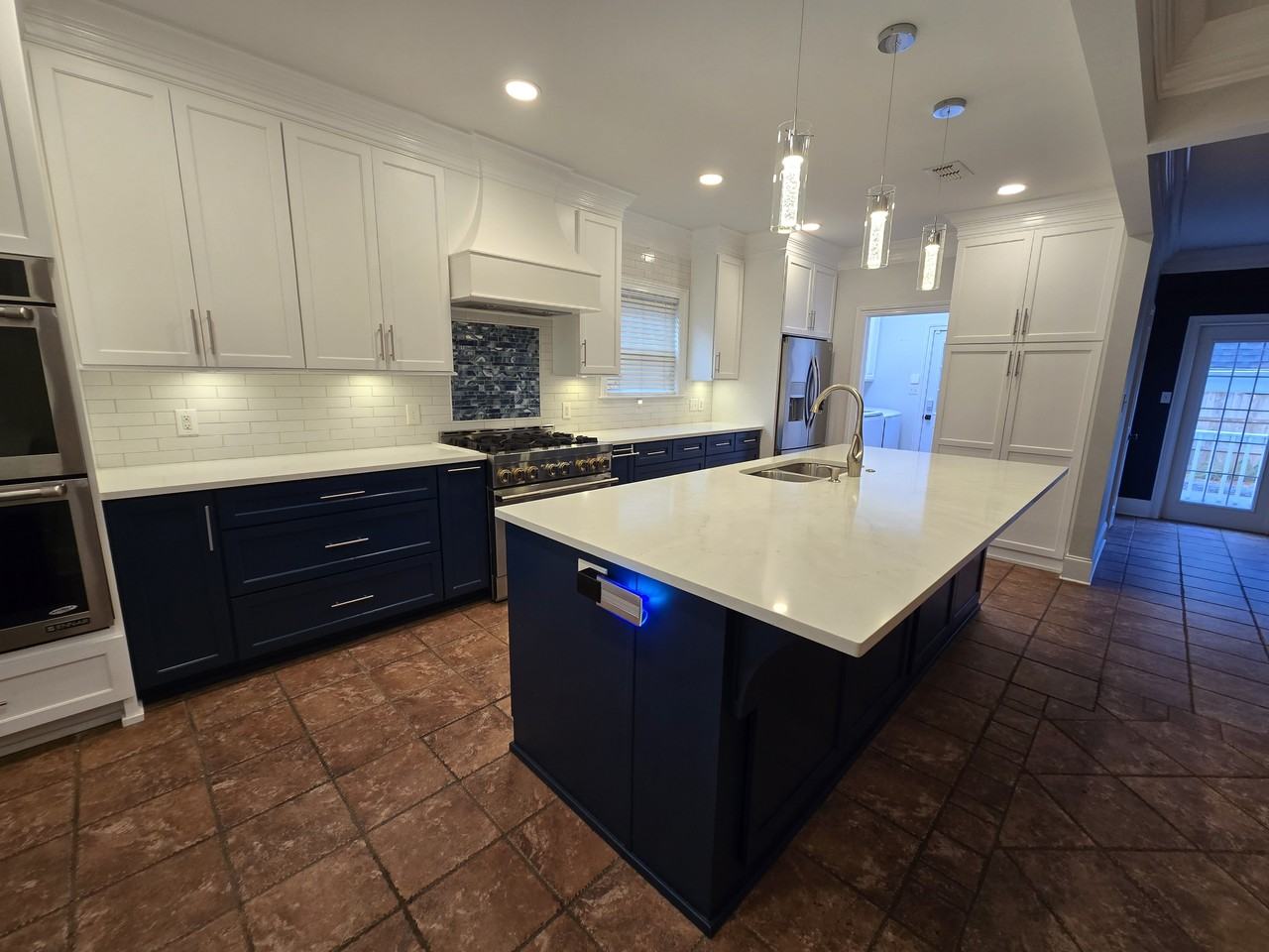 408 Caribe Place North - Photo 3 of 35