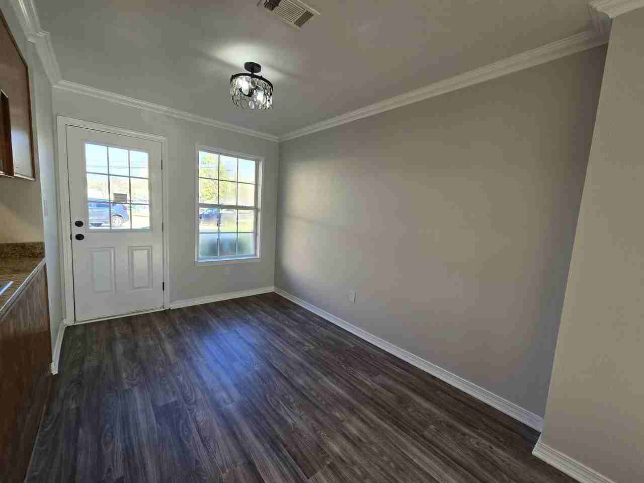 10479 Cal Lane - Photo 3 of 13