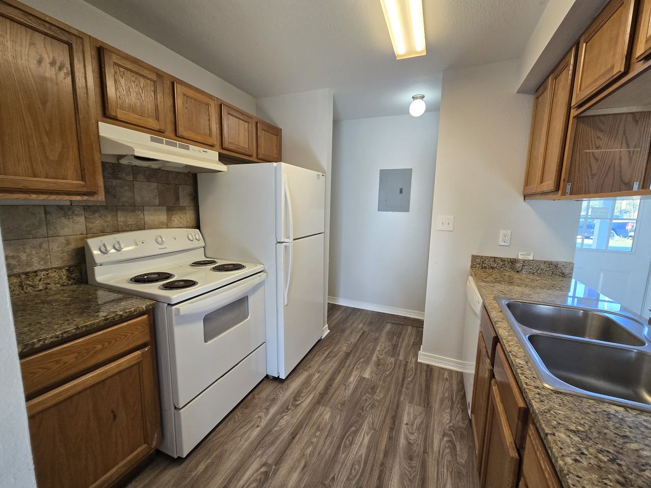 10479 Cal Lane - Photo 5 of 13