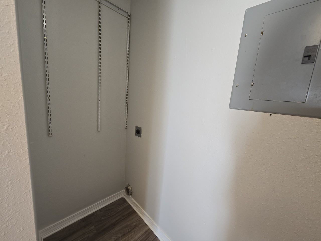 10479 Cal Lane - Photo 6 of 13