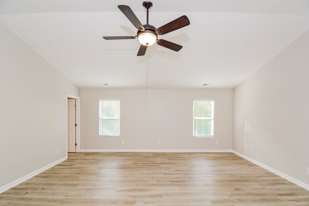 235 Chadford Pl - Photo 5 of 17