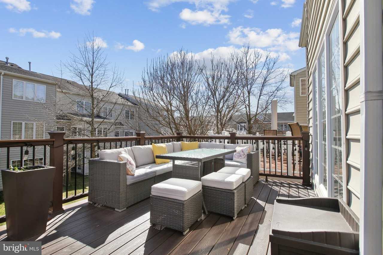 8907 Samuel Joy Way - Photo 6 of 50