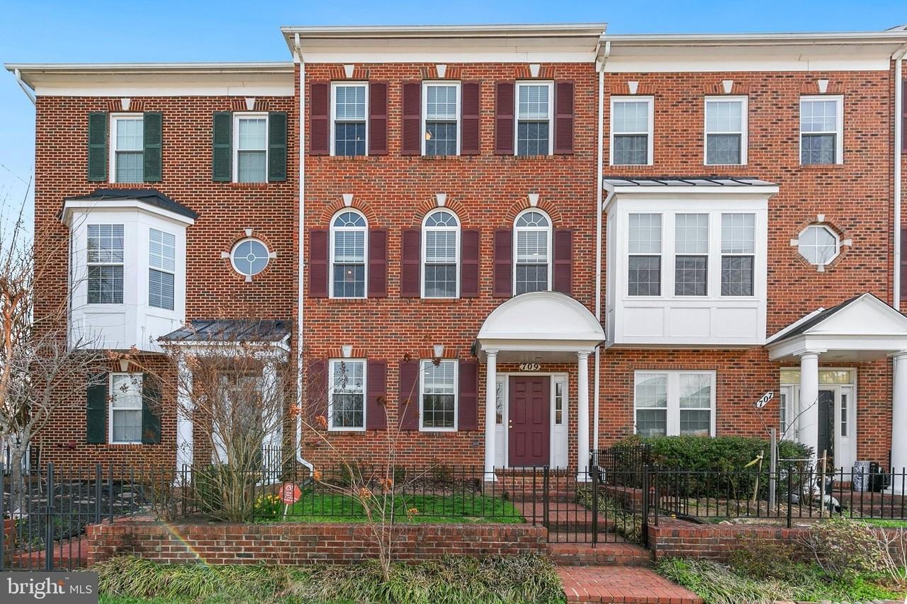 709 Gaither Rd - Photo 2 of 50