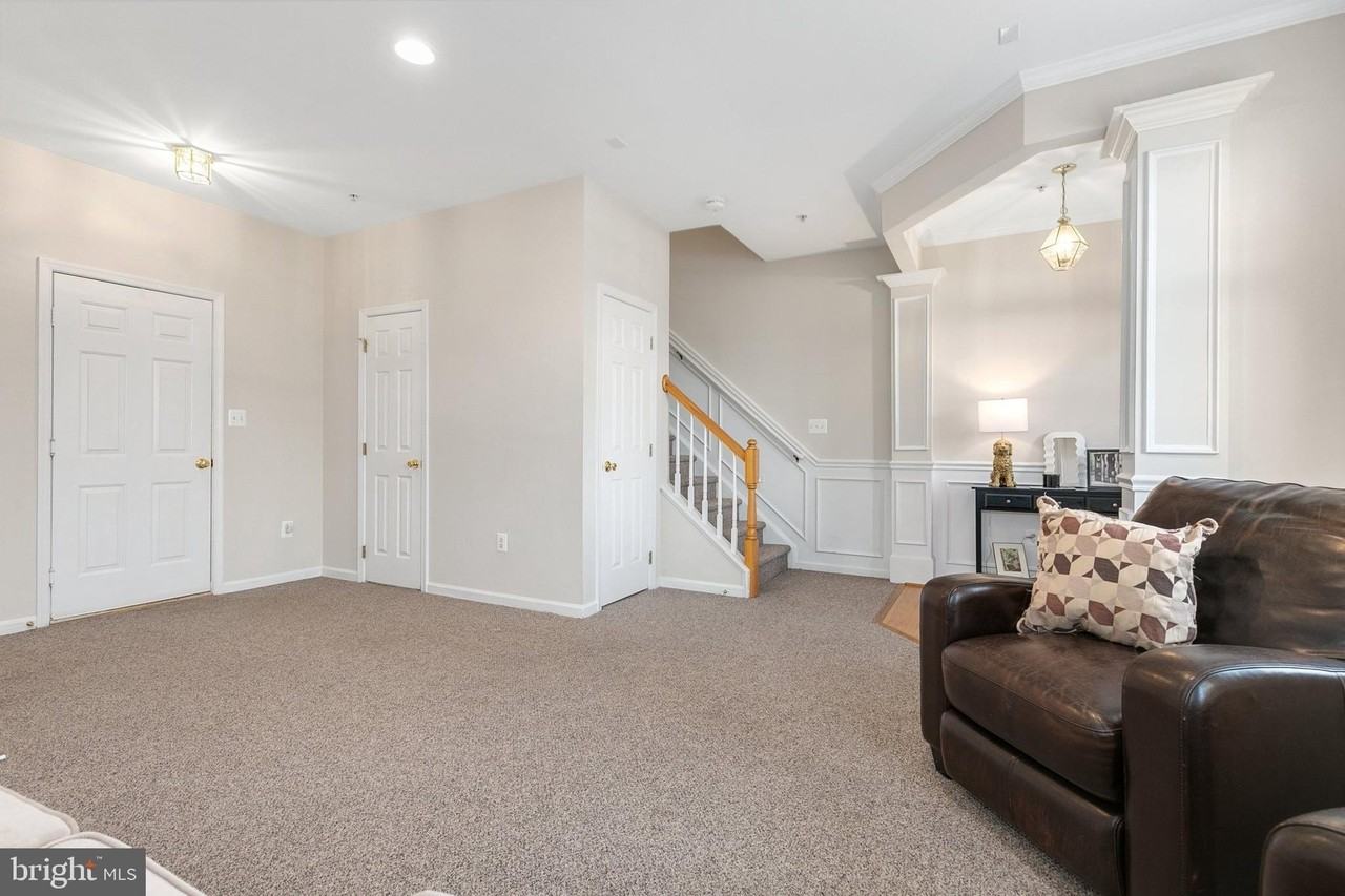 709 Gaither Rd - Photo 6 of 50