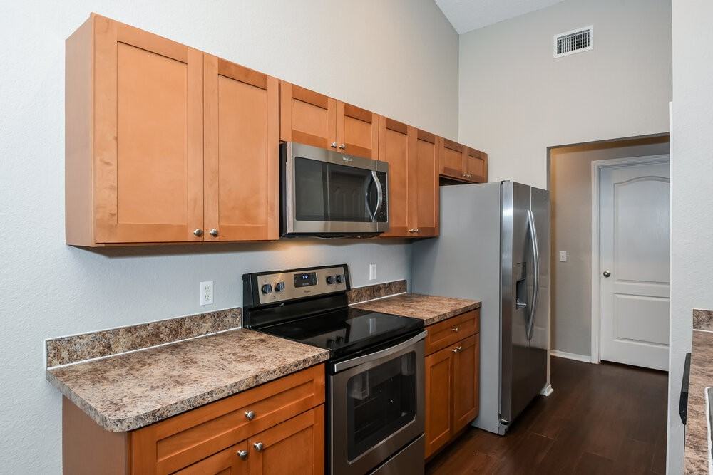 822 Terranova Rd - Photo 7 of 16