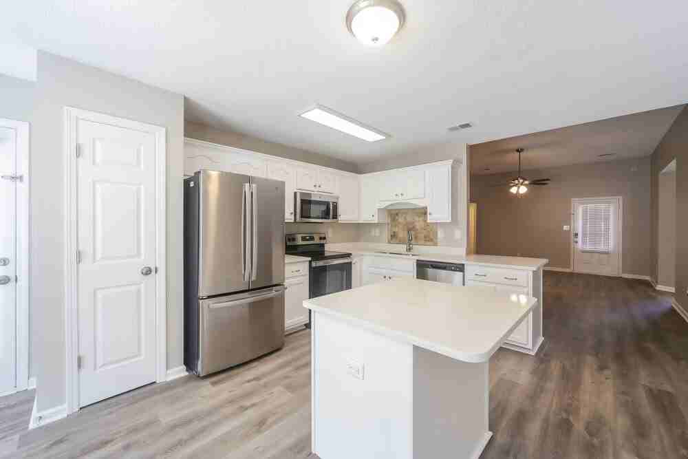 2943 Dawkins Cv - Photo 7 of 16