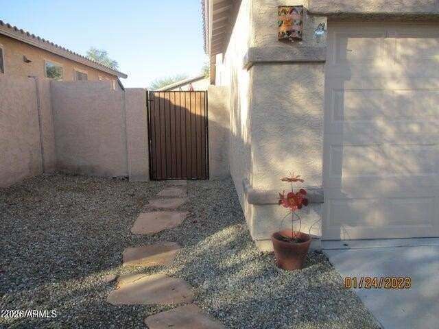 10164 S 185th Ave - Photo 6 of 8