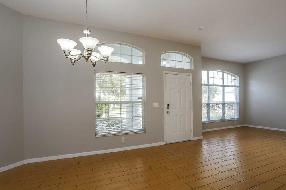 2831 Laurel Leaf Dr - Photo 4 of 16