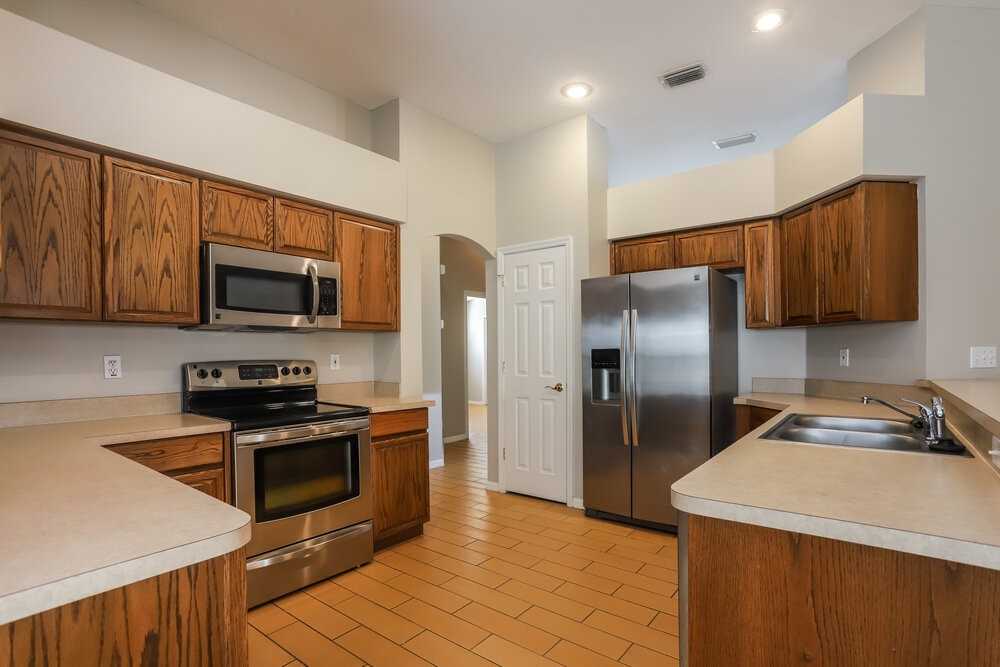 2831 Laurel Leaf Dr - Photo 5 of 16