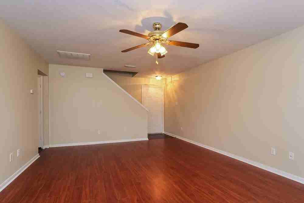 8002 Scarlet Tanager Dr - Photo 7 of 16