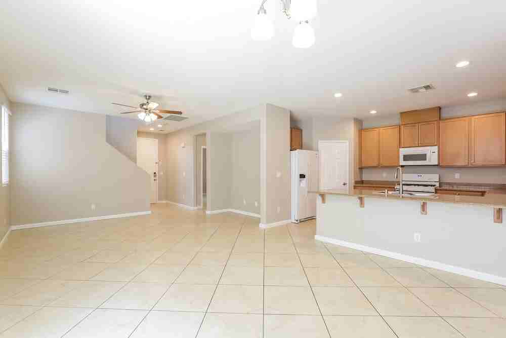 9904 Pride Dance Ct - Photo 5 of 17