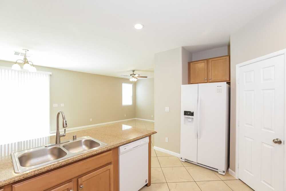 9904 Pride Dance Ct - Photo 7 of 17