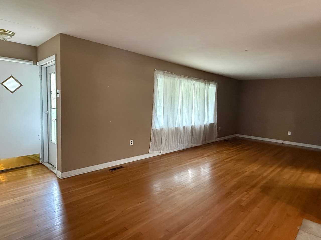 174 Old Thomas Bridge Rd - Photo 7 of 23