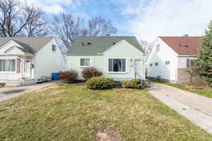 featured image of 14921 Myola Ave