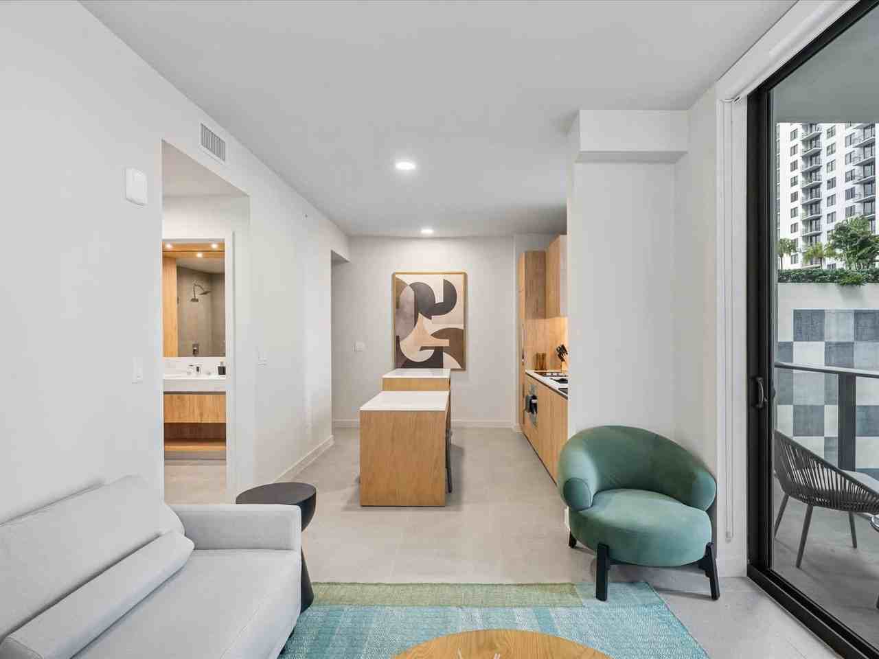 11 Ne 6th St #1373697P - Photo 2 of 34