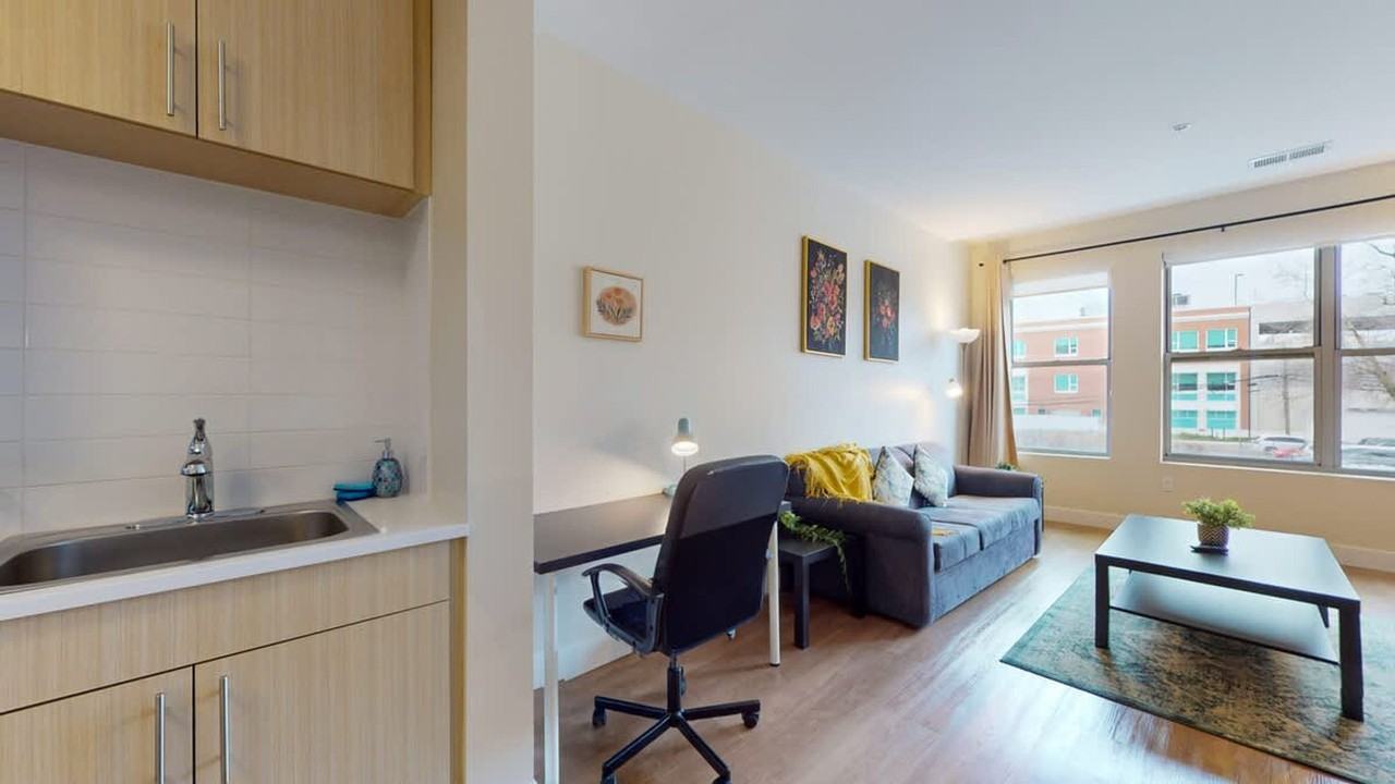 545 Bedford St #1501462P - Photo 2 of 31