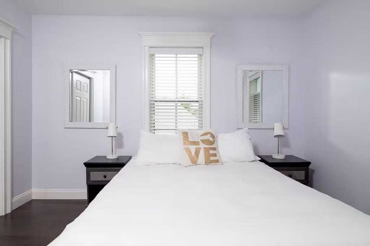 810 Broadway #1511377P - Photo 3 of 50