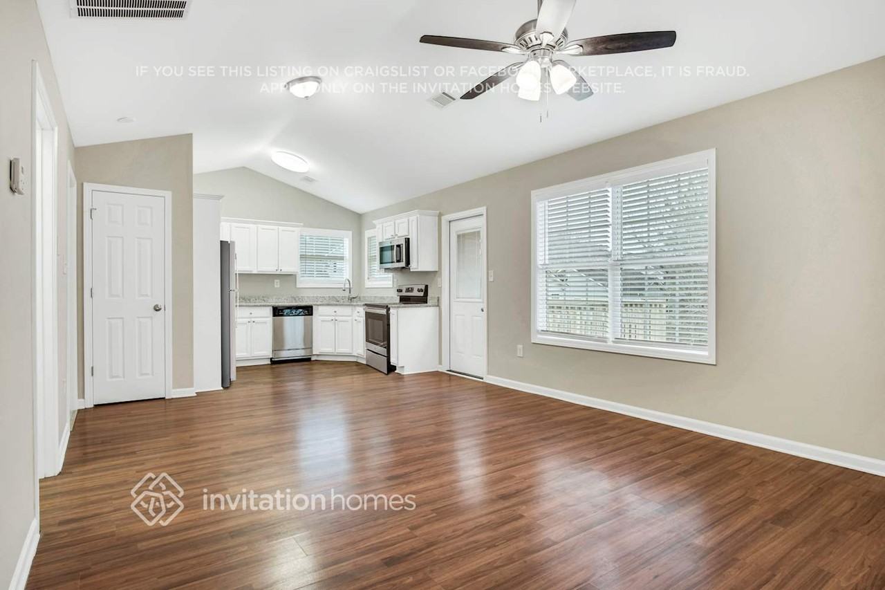 9170 Jefferson Ave Sw - Photo 3 of 25