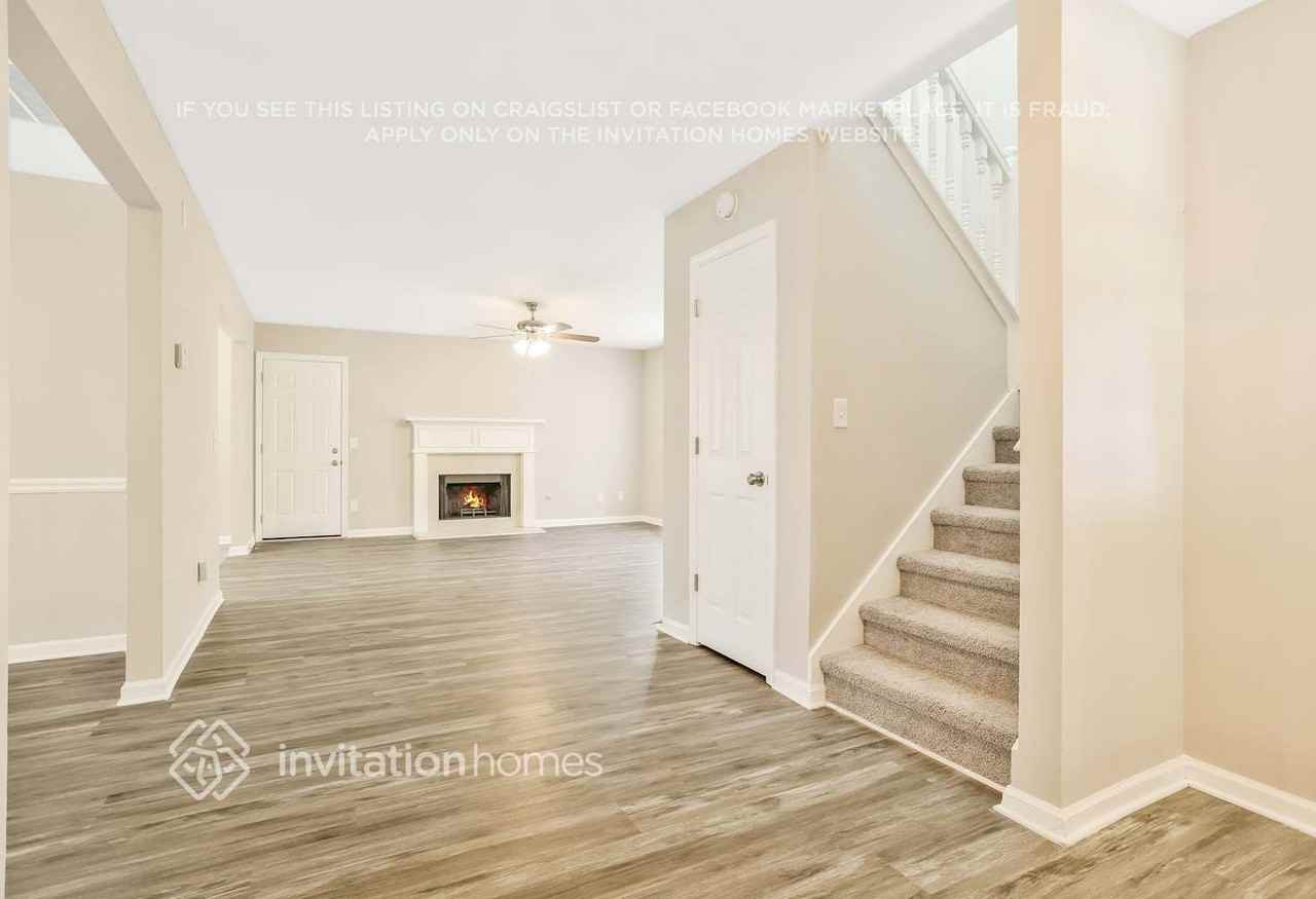 4187 Lost Springs Trl - Photo 4 of 24