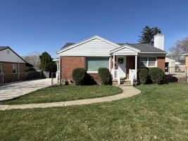 featured image of 721 Robins Ave